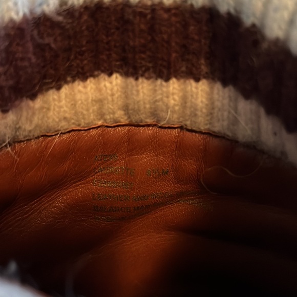 Coach Whisky Brown Leather Legacy Stripe Wool
Sock Laurette Boots Size 8.5 Fall - Picture 9 of 10